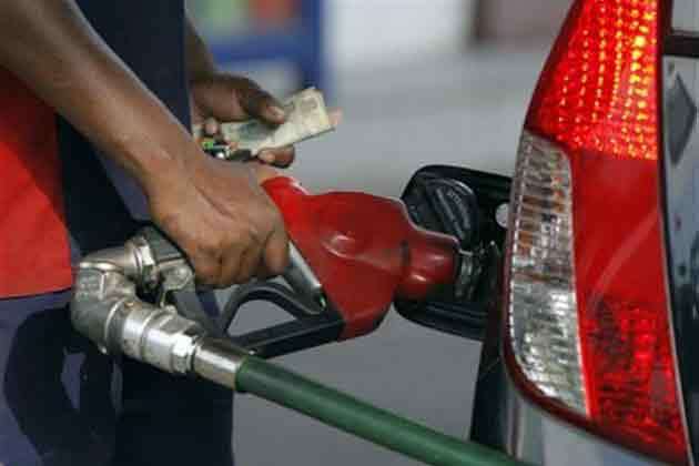 पेट्रोल और डीजल की कीमतें पहुंची 55 महीने के उच्चतम स्तर पर