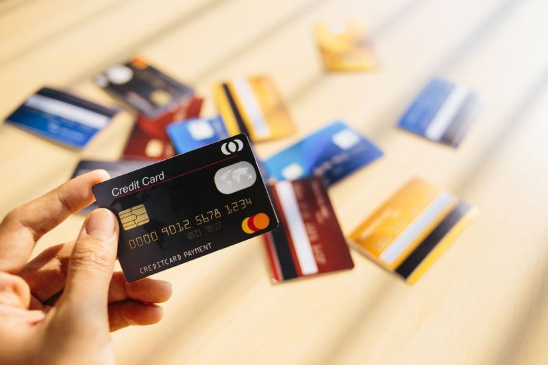 जानिए अपने क्रेडिट कार्ड के बारें में जरुरी बातें