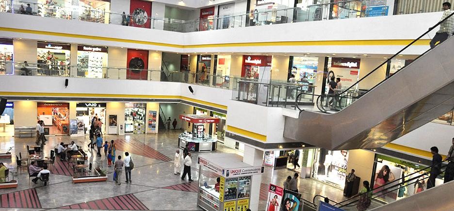 महाराष्ट्र में 24 घंटे खुलेंगी दुकानें, लेकिन इनको नहीं मिली छूट
