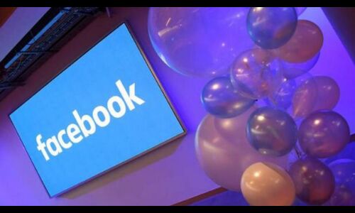 बढ़ने लगी Facebook की मुसीबतें, शेयर में भारी गिरावट कारोबार पर पड़ा बड़ा असर