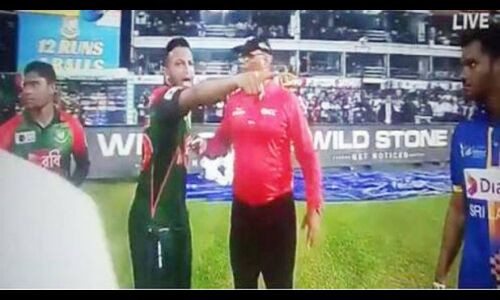 तोड़फोड़ के बाद मुश्किल में बांग्लादेशी टीम, शाकिब की कसम - दोबारा नहीं करेंगे