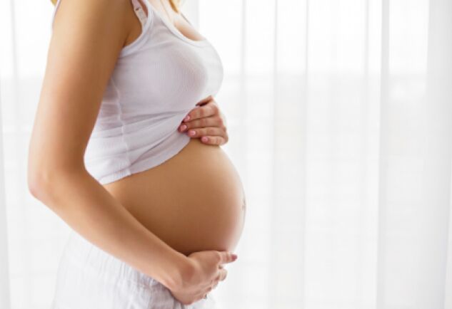 दो महिलाओं ने एक ही बच्चें को बारी-बारी से अपने गर्भ में रखा और फिर...