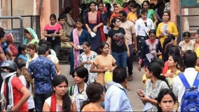 छात्रों को मिली राहत, SC ने SSC की 2017 के परीक्षा परिणाम पर लगी रोक हटाई