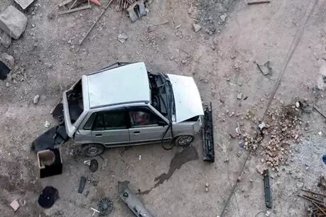 मसूरी: मंकी बैंड धनौल्टी बाईपास रोड के पास खाई में गिरी कार, एक की मौत, दो घायल
