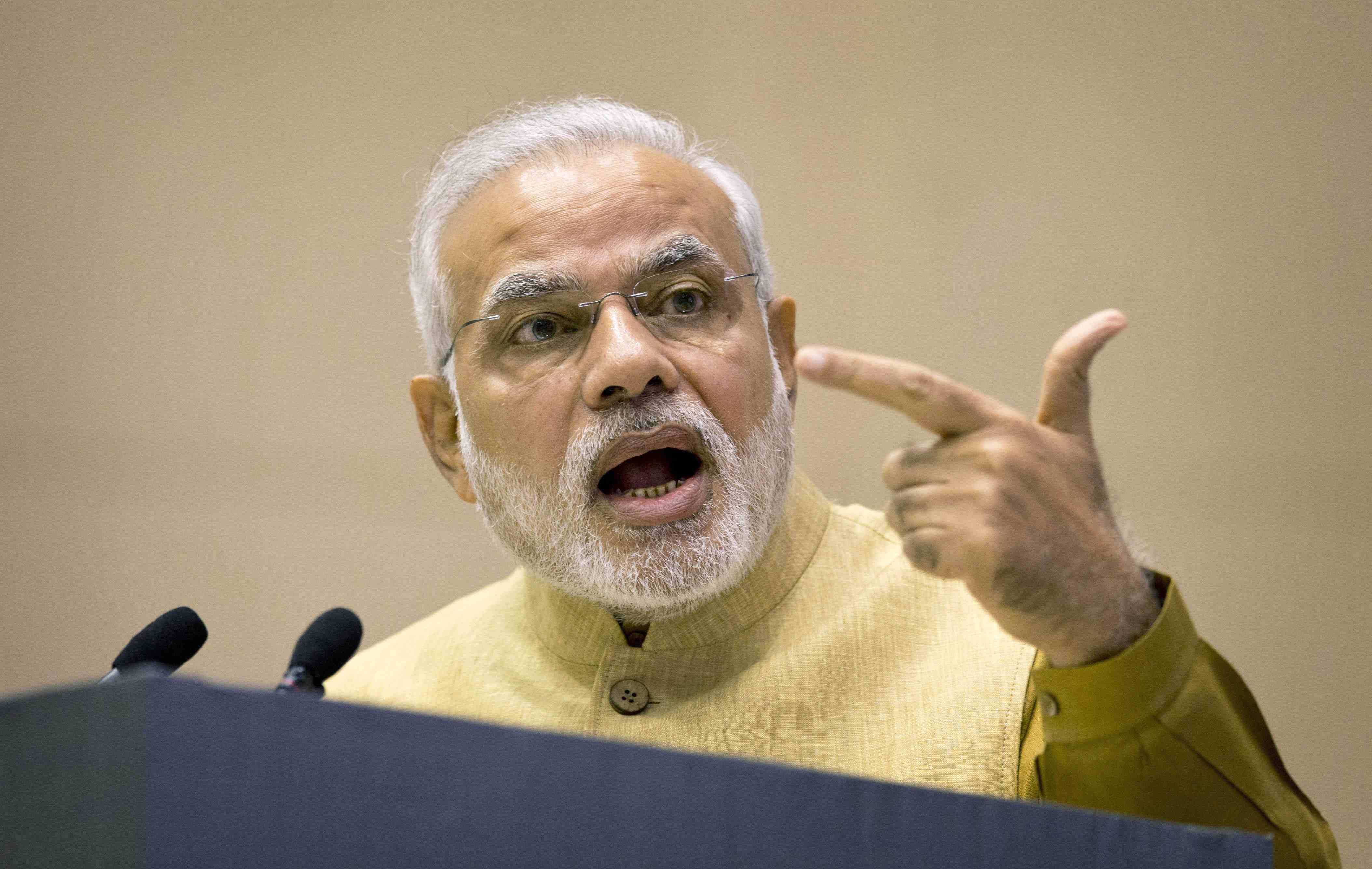 बीके हरिप्रसाद पर पीएम मोदी द्वारा की गई टिप्पणी को संसद की कार्यवाही से हटाया गया बीके हरिप्रसाद पर पीएम मोदी द्वारा की गई टिप्पणी को संसद की कार्यवाही से हटाया गया