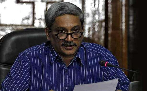 गोवा के CM मनोहर परिकर छोड़ सकते हैं मुख्यमंत्री पद, जानिए इसके पीछें की वजह गोवा के CM मनोहर परिकर छोड़ सकते हैं मुख्यमंत्री पद, जानिए इसके पीछें की वजह
