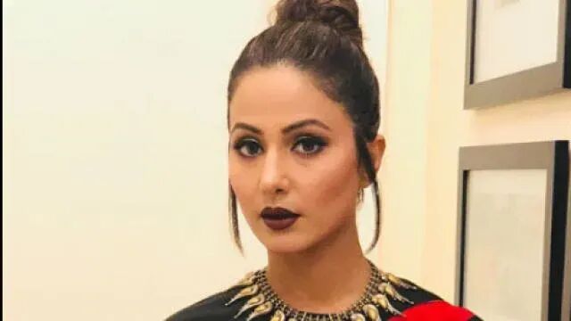 हिना खान ने ज्वेलरी ब्रांड को भेजा लीगल नोटिस, लगा था 12 लाख फ्रॉड का आरोप हिना खान ने ज्वेलरी ब्रांड को भेजा लीगल नोटिस, लगा था 12 लाख फ्रॉड का आरोप