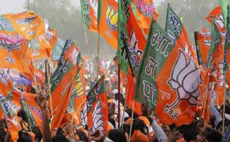 विपक्षी एकता को ध्वस्त करने के लिए छोटे दलों के सहारे महामुकाबले की तैयारी में भाजपा विपक्षी एकता को ध्वस्त करने के लिए छोटे दलों के सहारे महामुकाबले की तैयारी में भाजपा