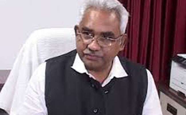 निकाय चुनाव से भागना चाहती है कांग्रेस: मदन कौशिक निकाय चुनाव से भागना चाहती है कांग्रेस: मदन कौशिक