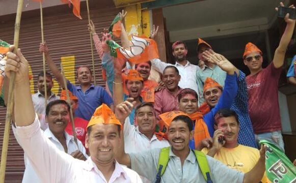 उत्तराखंड विधानसभा उपचुनाव 2018: मतगणना हुई पूरी, थराली सीट पर जीती भाजपा उत्तराखंड विधानसभा उपचुनाव 2018: मतगणना हुई पूरी, थराली सीट पर जीती भाजपा