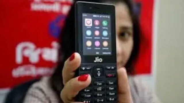 शाहरुख खान से मिलने का मौका, केवल JIO वालों के लिए ही आया ये ऑफर शाहरुख खान से मिलने का मौका, केवल JIO वालों के लिए ही आया ये ऑफर
