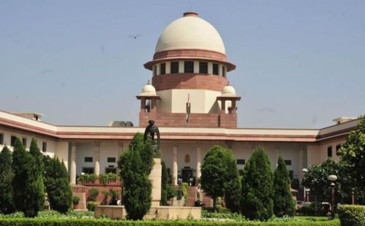 कचरे के निपटारे पर SC हुआ सख्त, इन राज्यों में निर्माण कार्यों पर लगाई रोक कचरे के निपटारे पर SC हुआ सख्त, इन राज्यों में निर्माण कार्यों पर लगाई रोक