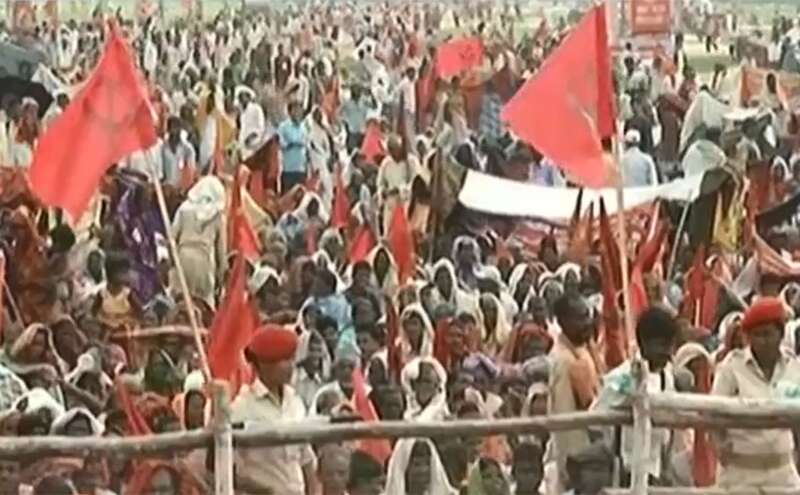 भाजपा सरकार के खिलाफ बिहार में लेफ्ट की रैली, पटना गांधी मैदान में जुटे कार्यकर्ता भाजपा सरकार के खिलाफ बिहार में लेफ्ट की रैली, पटना गांधी मैदान में जुटे कार्यकर्ता