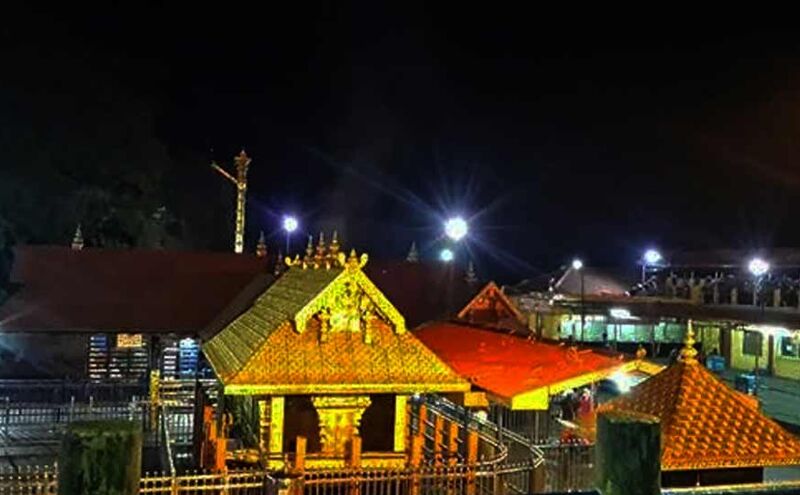 सबरीमाला मंदिर में सभी महिलाओं को प्रवेश मिलेगा | SC ने कहा- मंदिर के रिवाज हिंदू महिलाओं के खिलाफ सबरीमाला मंदिर में सभी महिलाओं को प्रवेश मिलेगा | SC ने कहा- मंदिर के रिवाज हिंदू महिलाओं के खिलाफ