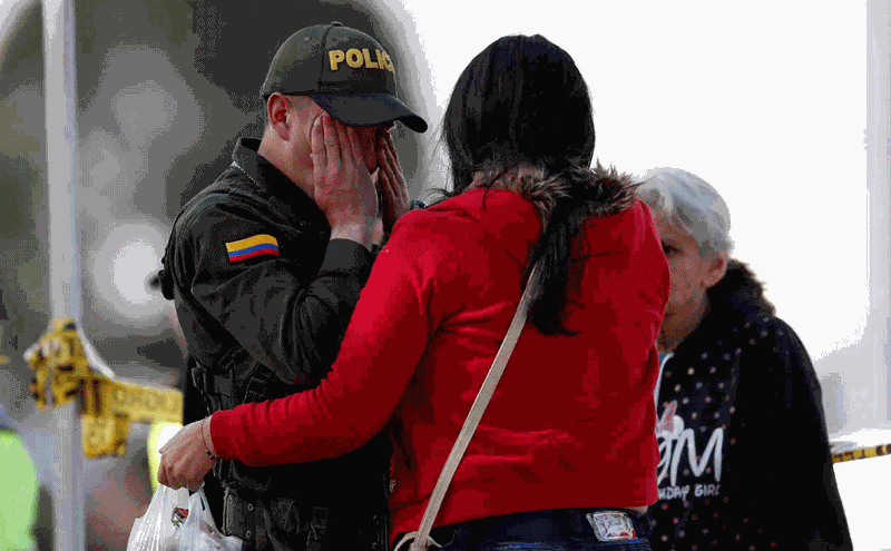 बम विस्फोट से दहली कोलंबिया पुलिस एकेडमी, 10 लोगों के मौत की पुष्टि