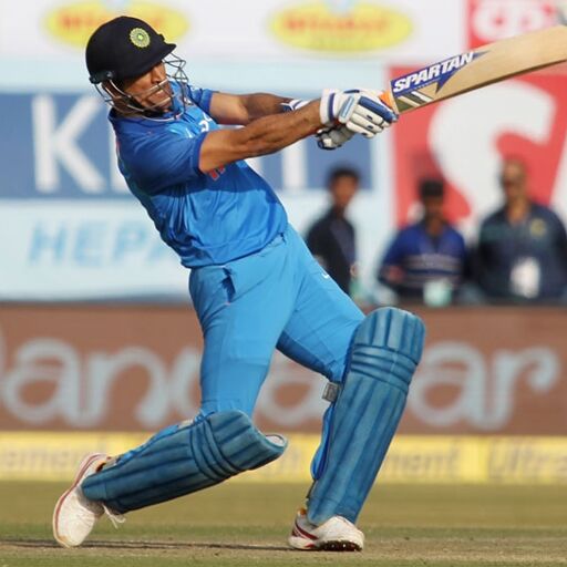 धोनी ने 14 साल तक छठे नंबर पर की बल्लेबाजी, यह कहा क्रम बदलने के सवाल पर