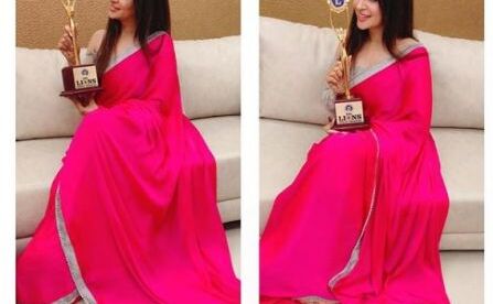 बेस्ट रियलिटी आइकॉन अवार्ड पाकर फूली नहीं समा रहीं दीपिका कक्कड़