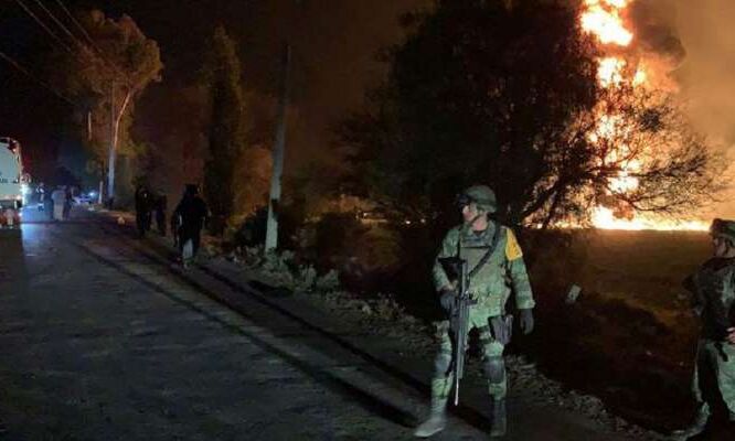 ईंधन पाइपलाइन में आग लगने से अब तक 73 की मौत की पुष्टि, सैकड़ों घायल