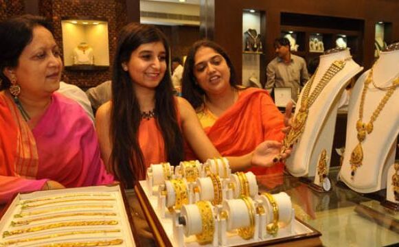 शादी के मौसम में मांग बढ़ने से सोने, चांदी की कीमतों में तेजी