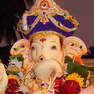 सकट चौथ पर इस आरती से करें भगवान गणेश को खुश