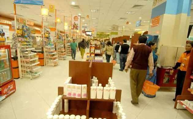 सरकार सिंगल ब्रैंड खुदरा कंपनियों को स्थानीय खरीद नियमों में दे सकती है छूट