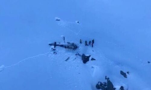 इटली में ग्लेशियर पर विमान से टकराया हेलीकॉप्टर, दुर्घटना में पांच की मौत