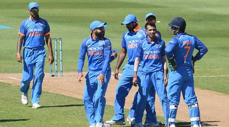 INDvsNZ: धोनी ने कंगारुओं पर हल्ला बोलने के बाद कीवियों की ली खबर, चुन-चुनकर लगाए शॉट्स