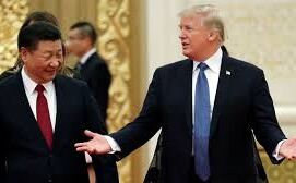 क-बस के बीच जोरदार टक्कर, आधा दर्जन घायल