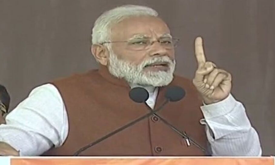 विपक्ष पर PM मोदी का वार, कहा- महामिलावट क्‍लब के हर सदस्‍य पर भ्रष्‍टाचार के आरोप