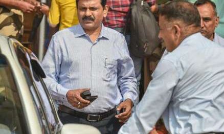 CBI के पूर्व अंतरिम निदेशक नागेश्वर राव सुप्रीम कोर्ट में हुए पेश, कल मांगी थी माफी