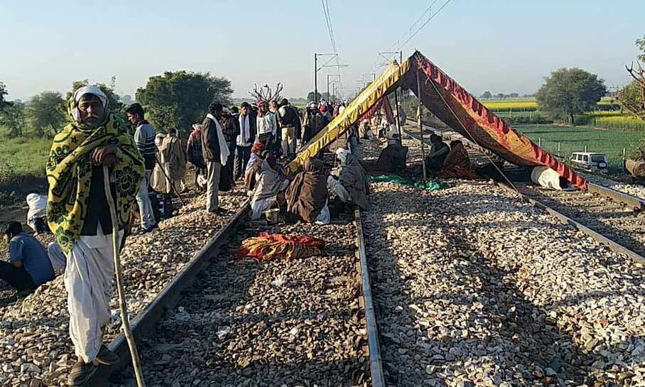गुर्जर आंदोलन पांचवें दिन भी जारी रहा, सरकार बुधवार को कर सकती है कोई घोषणा