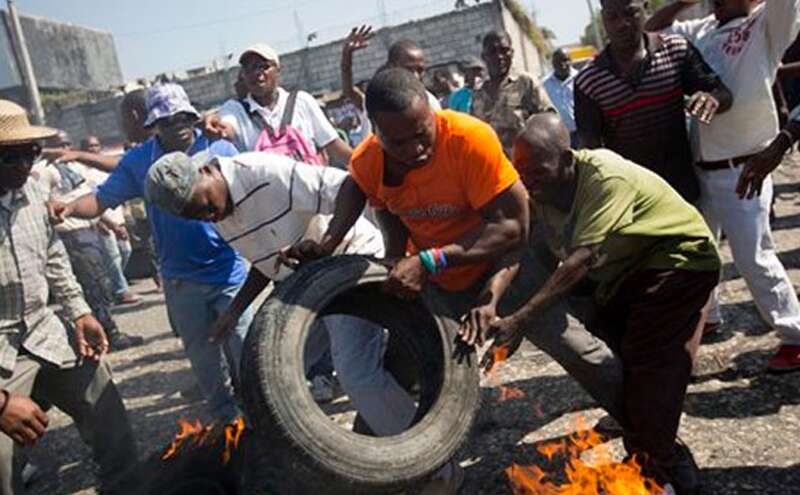 हैतीः विरोध प्रदर्शन का फायदा उठाकर जेल से भागे करीब 80 कैदी