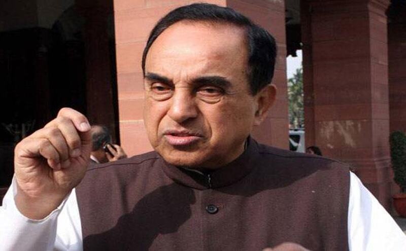 स्वामी ने दिलाया ध्यान, 2014 के एक फैसले के चलते पुलवामा में शहीद हुए 40 जवान