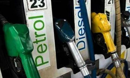 लगातार 5वें दिन महंगा हुआ पेट्रोल-डीजल, जानें क्या है आज का रेट