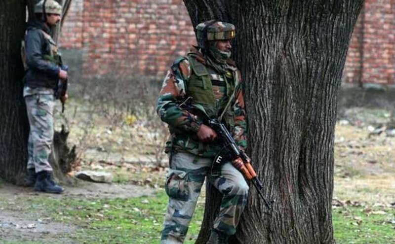 सुरक्षाबलों ने पुलवामा हमले के मास्टरमाइंड अब्दुल गाजी को घेरा, सेना के मेजर समेत 4 जवान शहीद