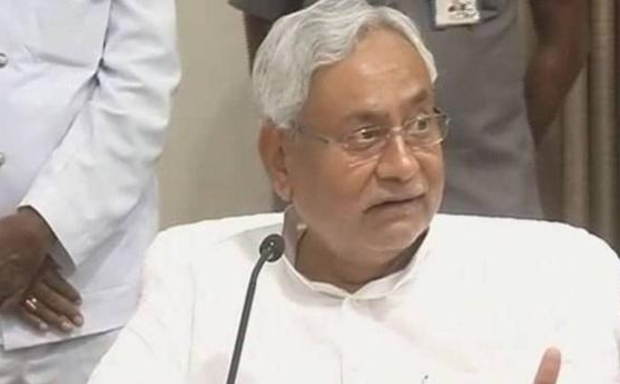 पटना: भारी हंगामे के बीच सवर्ण आरक्षण बिल हुआ पास, CM नीतीश कुमार ने की चर्चा