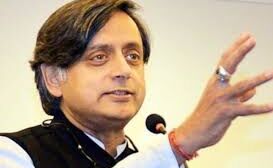 भारत का पाकिस्तान से क्रिकेट न खेलना सरेंडर करने से भी बदतर होगा: शशि थरूर