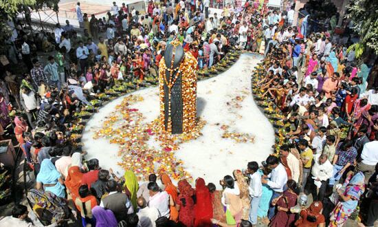 महाशिवरात्रि पर क्यों रखते है वर्त ...जानिए