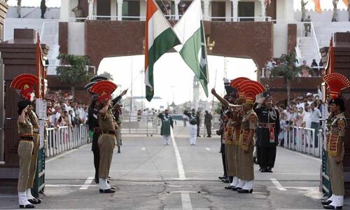 जिस अटारी-वाघा बॉर्डर से भारत लौटेंगे विंग कमांडर अभिनंदन