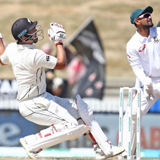 विलियम्सन ने जमाया दोहरा शतक, बांग्लादेश हार की कगार पर