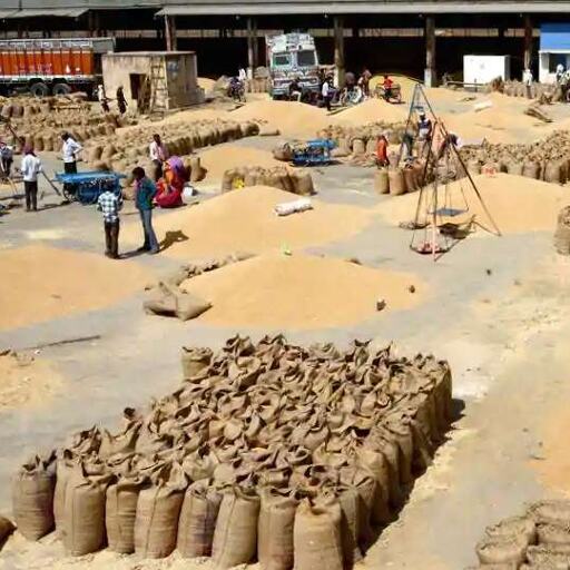 यूपी सरकार किसानों से 1860 रुपये प्रति क्विंटल की दर से पहली अप्रैल से गेहूं खरीदेगी