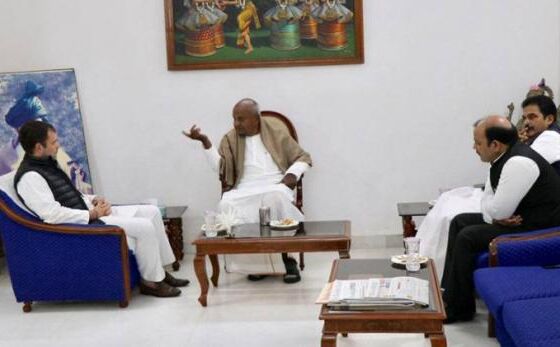 कांग्रेस-JDS के बीच सीट शेयरिंग को लेकर हुई बैठक,