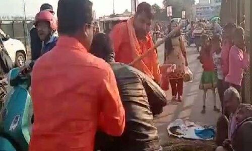 डालीगंज चौराहे के पास की घटना, पीडि़त की तहरीर पर अज्ञात हमलावरों पर मुकदमा, एक आरोपित गिरफ्तार डालीगंज चौराहे के पास की घटना, पीडि़त की तहरीर पर अज्ञात हमलावरों पर मुकदमा, एक आरोपित गिरफ्तार