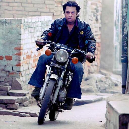 गैंग्स ऑफ वासेपुर के बाद अब हलाहल से तहलका मचाएंगे जीशान कादरी,