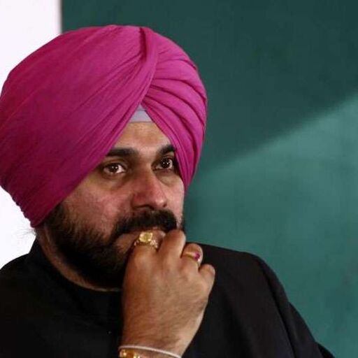 राहुल गांधी की रैली में अनदेखी से सिद्धू को आया गुस्‍सा, बोले- लगता है मैं अच्छा वक्ता नहीं रहा