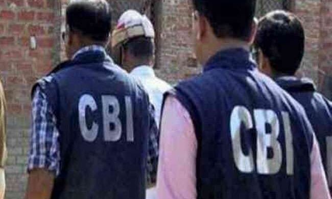 उत्तर मध्य रेलवे के दो अफसरों के ठिकानों पर सीबीआइ की छापेमारी,