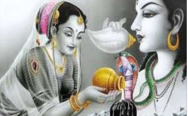 होलिका दहन से दो दिन पहले है प्रदोष व्रत, जानिए क्या है विधि