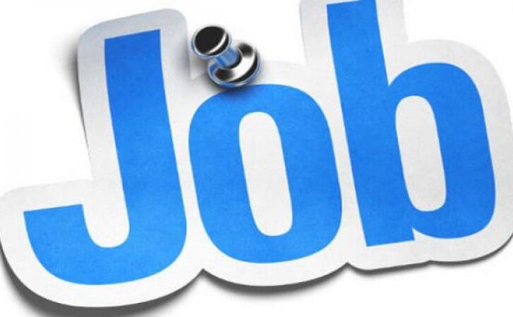 10वीं पास के लिए नौकरियां ही नौकरियां, वेतन 20 हजार रु से अधिक