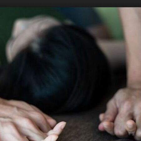 शादी की बात कहकर करता रहा रेप और अब...