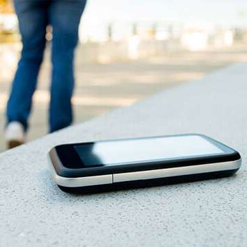 चोरी हो गया है स्मार्टफोन, इस तरह करें लोकेशन ट्रैक